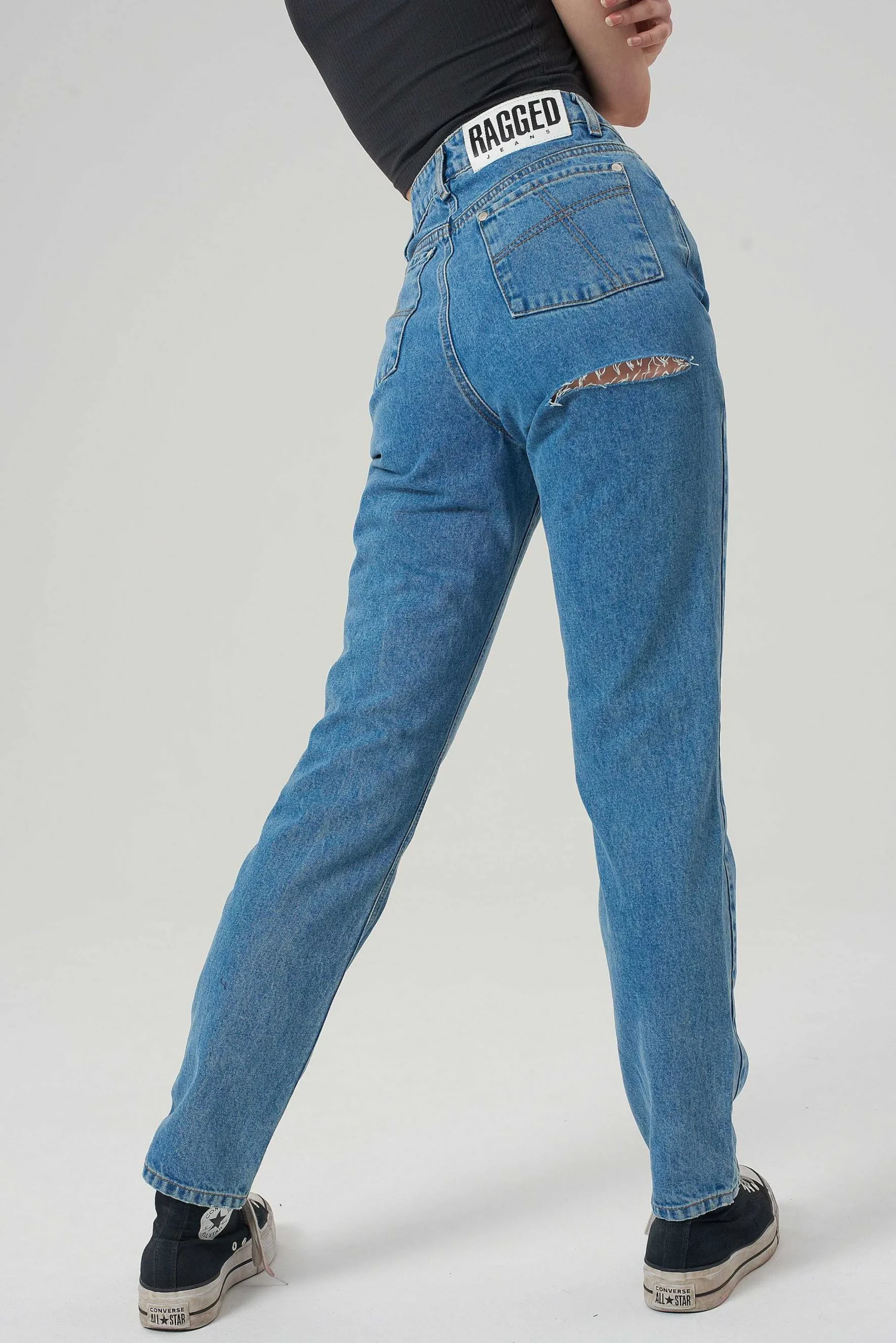 Butt Cut Jeans - Light Blue