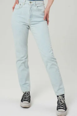 Cougar Mom Jean - Stonewash
