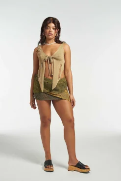 Hex Tie Front Top