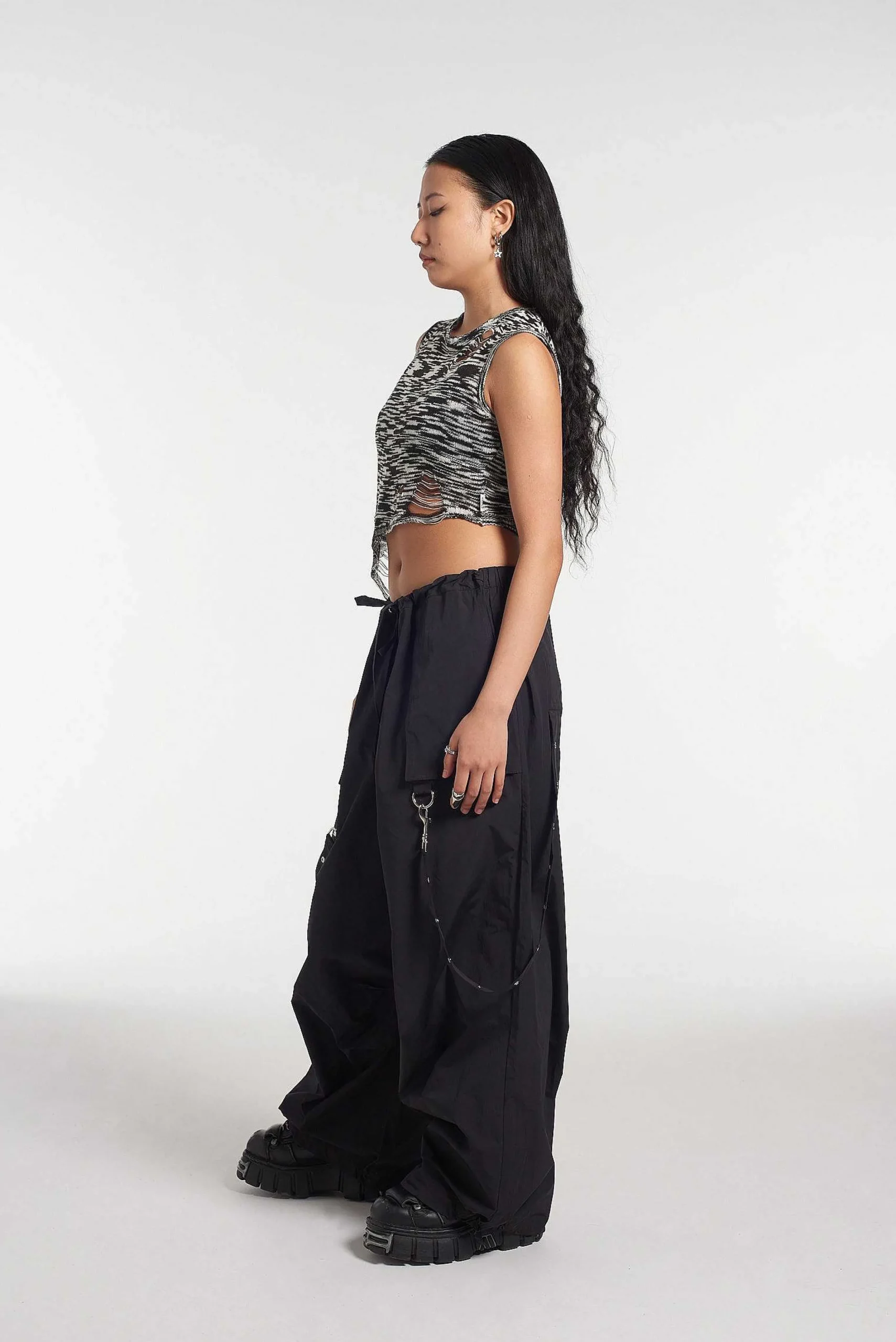 Mona Asymmetric Top