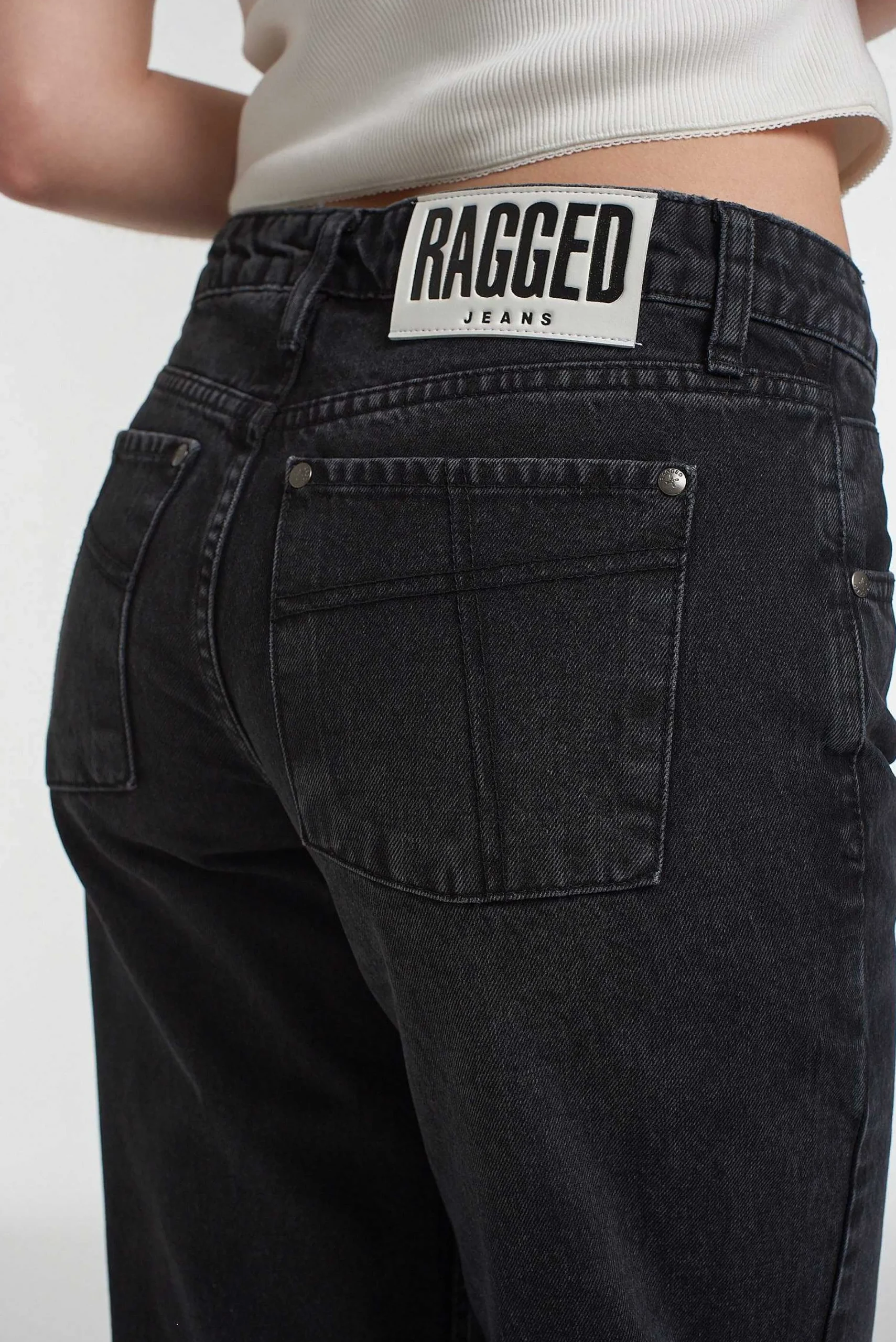Relaxed Straight Leg Jean Black