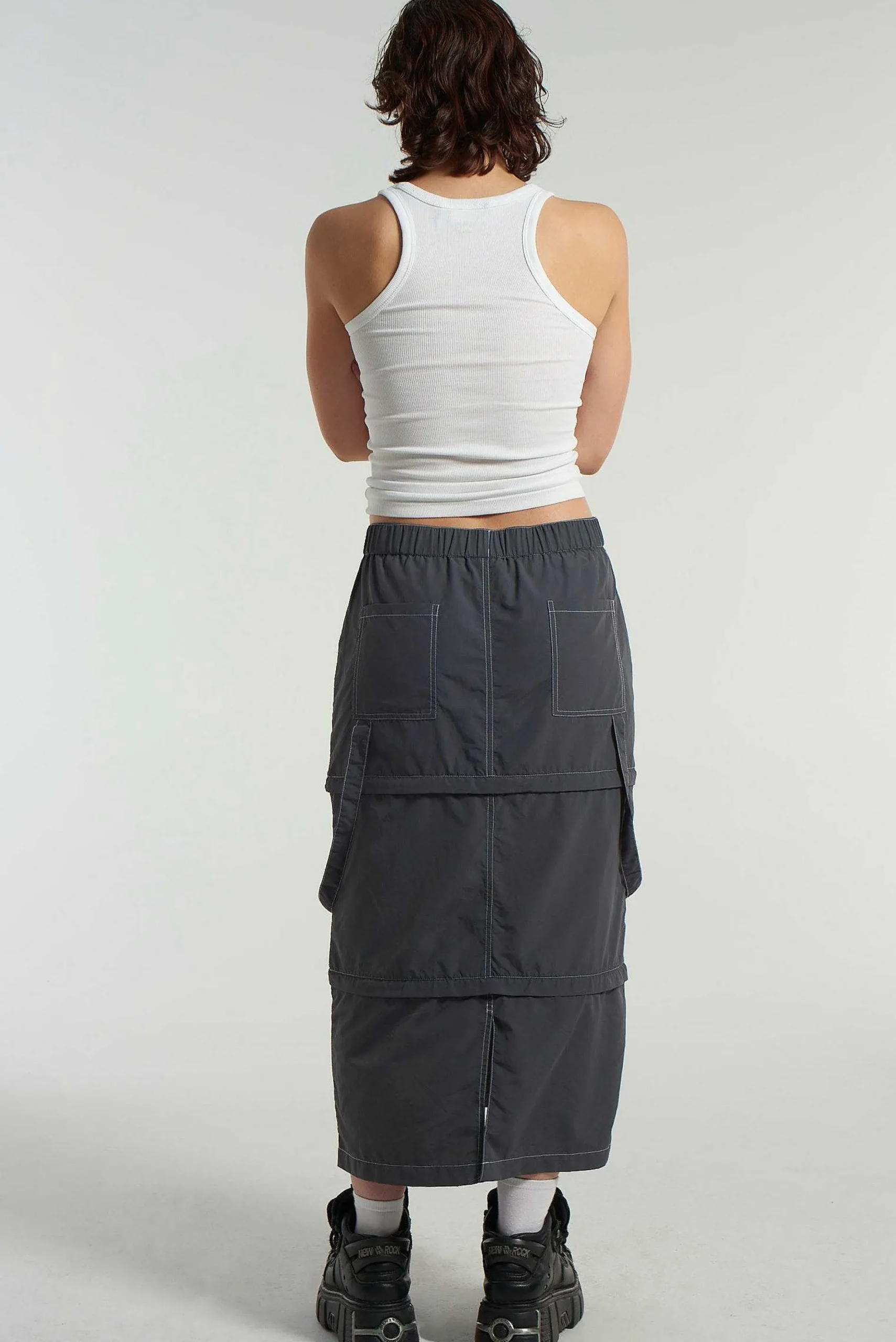 Zip-Off Parachute Skirt